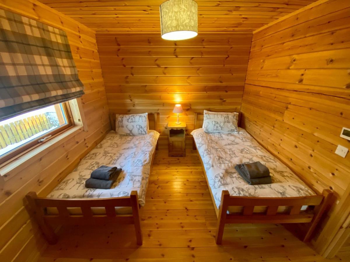 Pine Lodge Gorebridge Екстер'єр фото